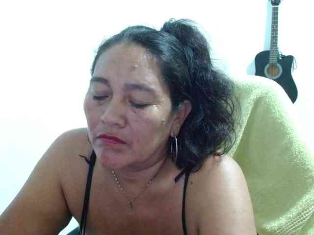 katiamature webcam