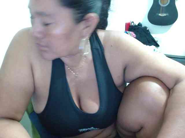 katiamature webcam