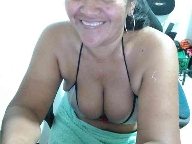 katiamature webcam