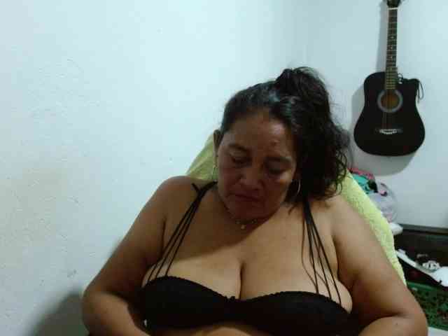 katiamature webcam