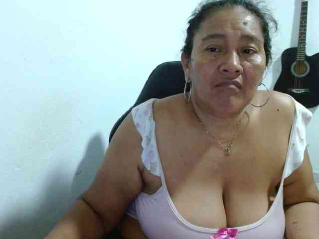 katiamature webcam