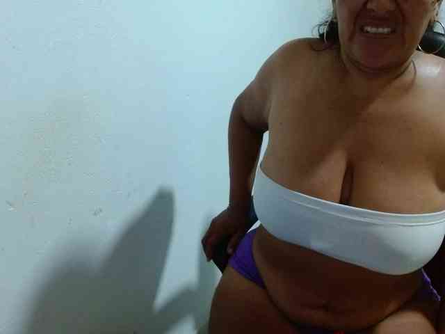 katiamature webcam