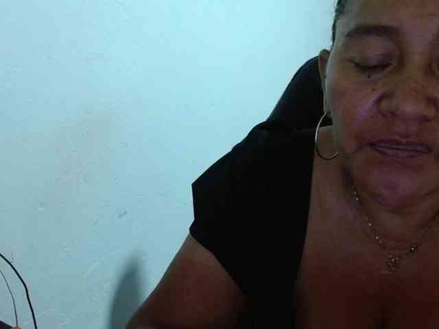 katiamature webcam
