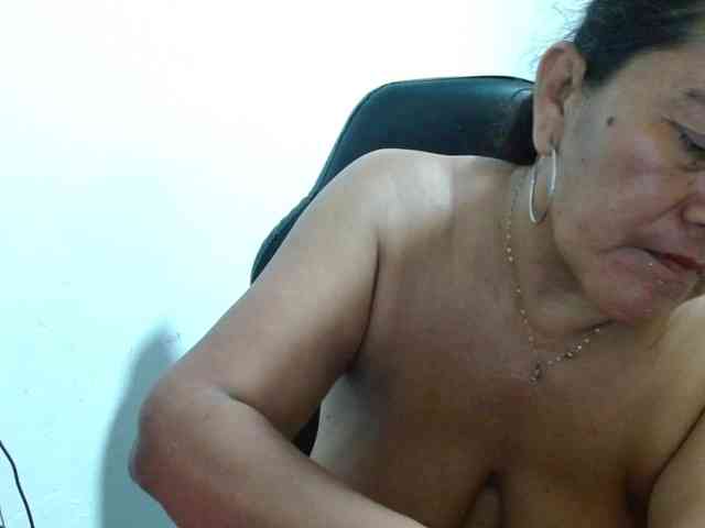 katiamature webcam