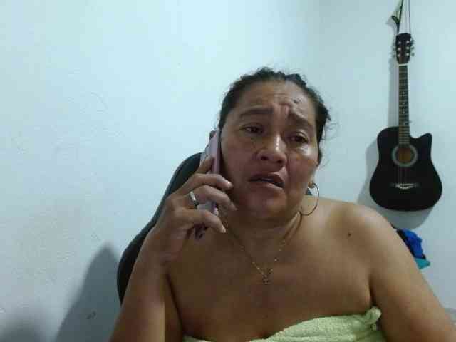 katiamature webcam
