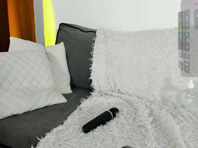 Ann-Sweer live cam