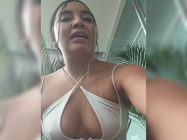 AllennGates live cam on BongaCams