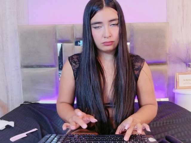 AllennGates live cam on BongaCams