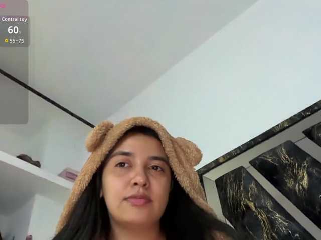 AllennGates live cam on BongaCams