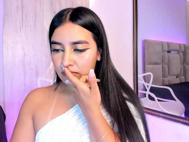AllennGates live cam on BongaCams