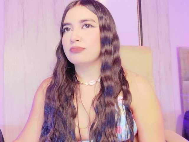 AllennGates live cam on BongaCams