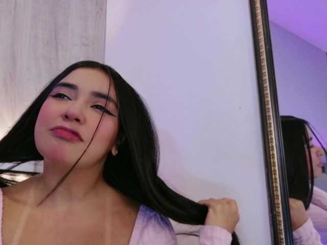 AllennGates live cam on BongaCams