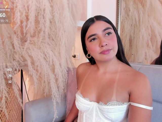 AllennGates live cam on BongaCams
