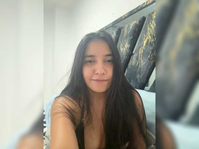 AllennGates live cam on BongaCams