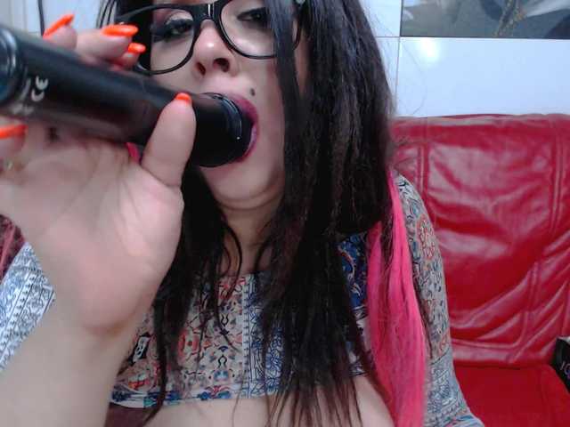 Kirayork live cam on BongaCams