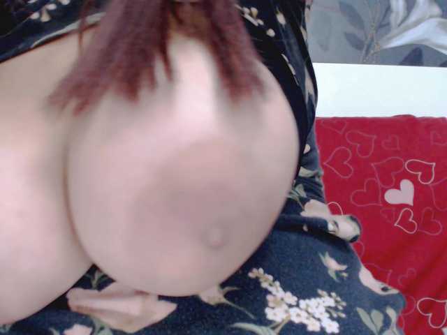 Kirayork live cam on BongaCams
