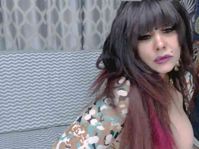 Modelo: Kirayork