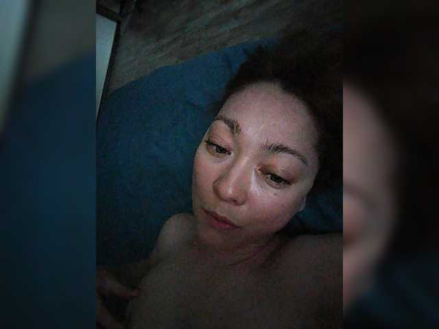 Marii2103's BongaCams show and profile