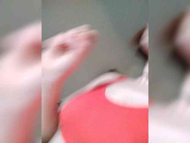 Marii2103 Live Webcam on BongaCams