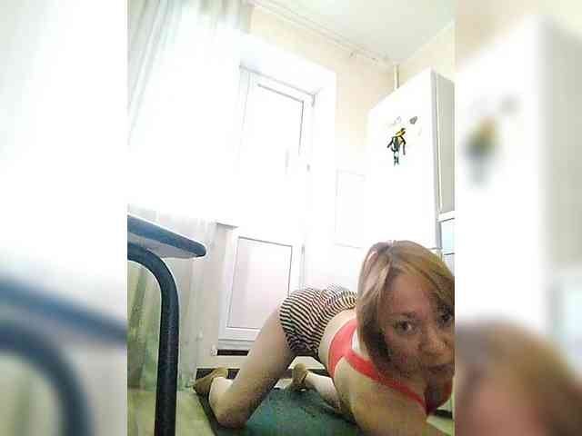 Daria_888 webcam