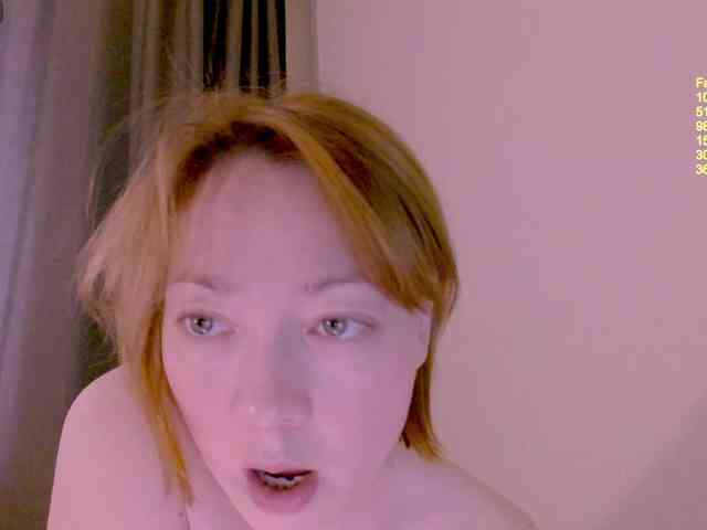 Daria_888 webcam
