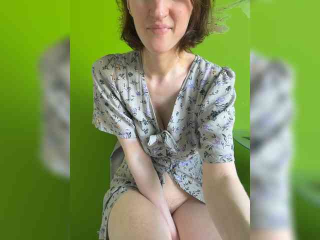 Svetochekk's cam show statistics and live stream