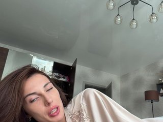 Lunatic_Girl Porn Show