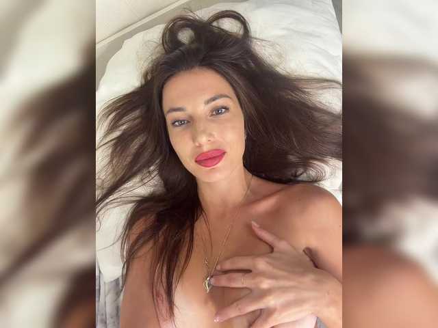 Lindseya live cam on BongaCams