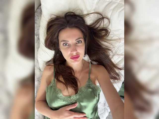 Lindseya live webcam show