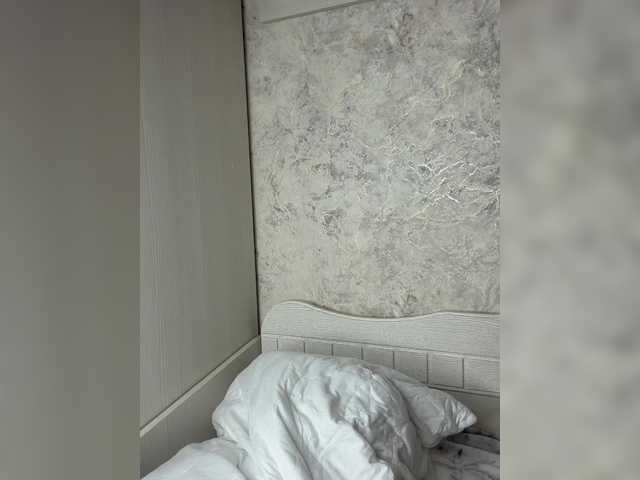 Lindseya's BongaCams show and profile