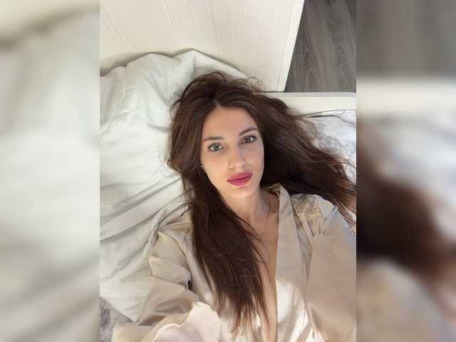 Lindseya live webcam show