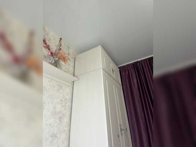 Lindseya live webcam show