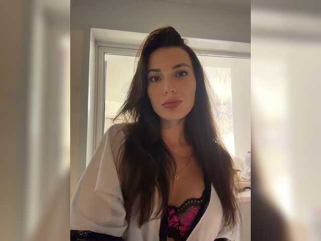 go to chat with Lunatic_Girl