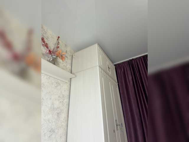 Lindseya live cam