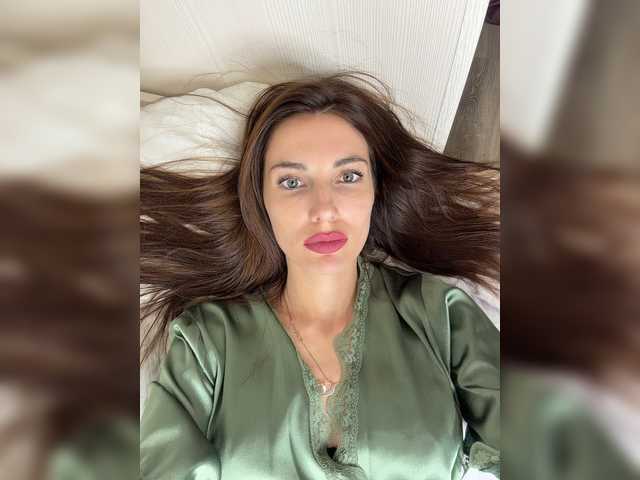 Lindseya live webcam show