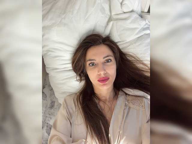 Lindseya live webcam show