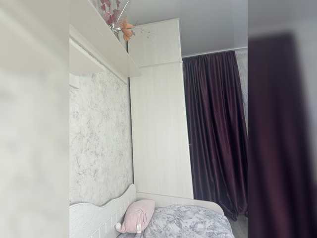 Lunatic_Girl webcam
