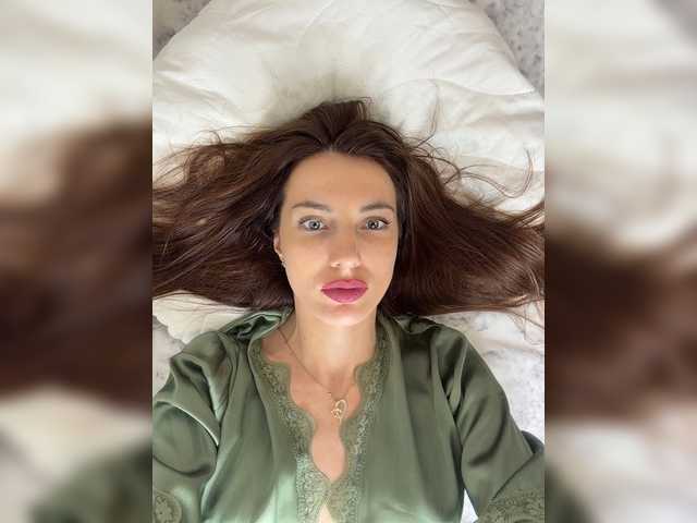 Lindseya live cam
