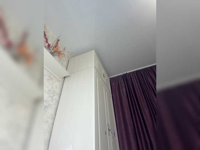 Lindseya live webcam show