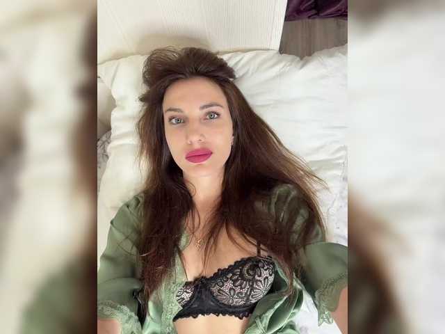 Lindseya live webcam show
