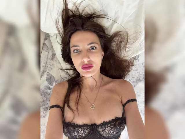 Lindseya live webcam show