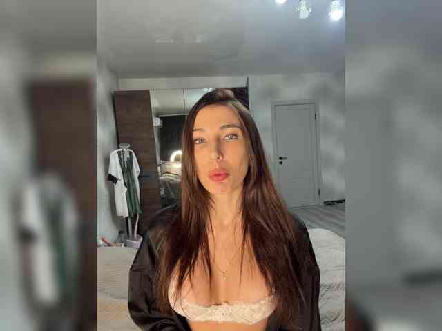 Lunatic_Girl webcam