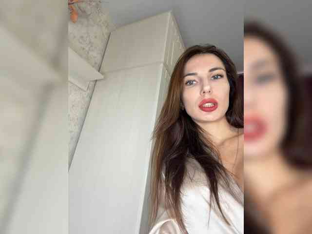 Lunatic_Girl webcam