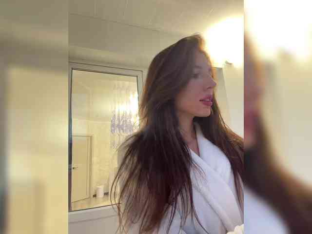 Lunatic_Girl
