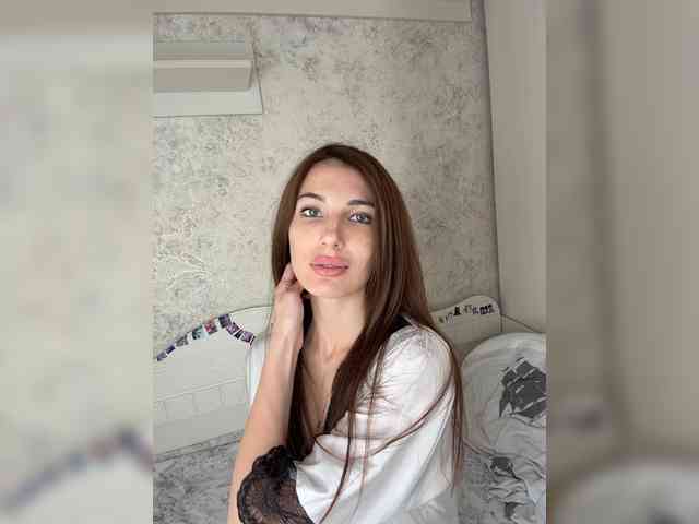 Model: Lindseya