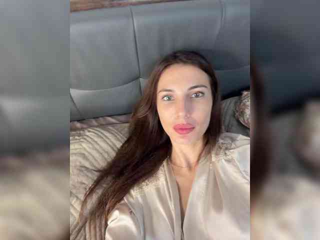 Lunatic_Girl webcam