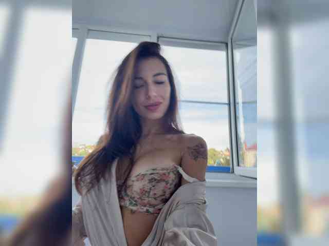 Lunatic_Girl webcam