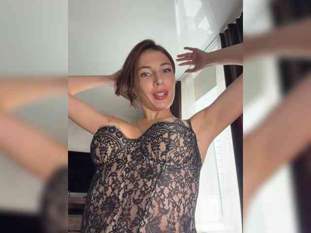 Lunatic_Girl webcam