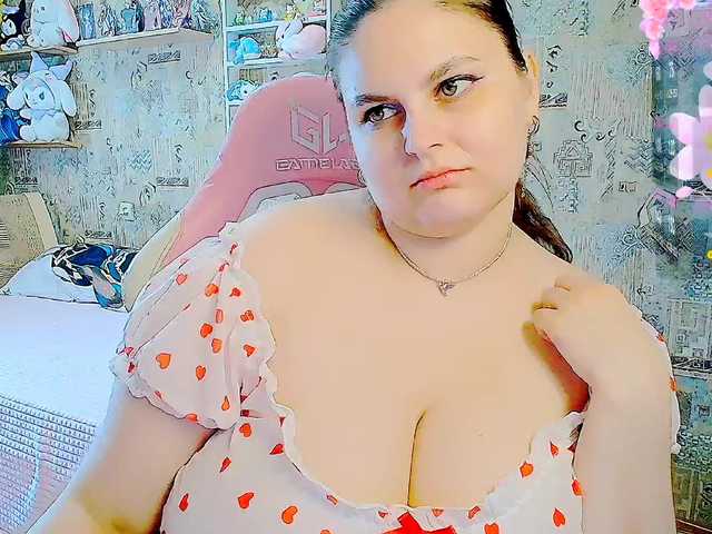 SinfulWhisper live webcam show