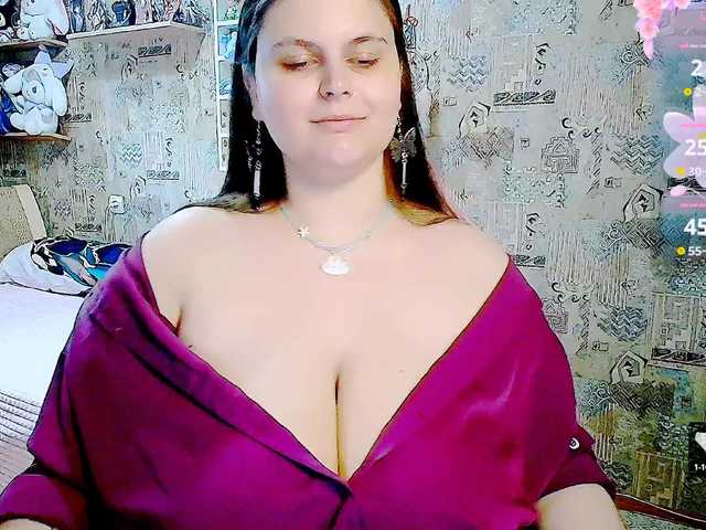 SinfulWhisper live cam on BongaCams